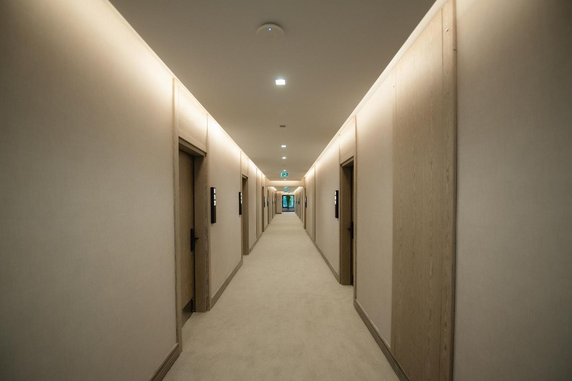 Belinda Hotel Mamaia Adults Only מראה חיצוני תמונה