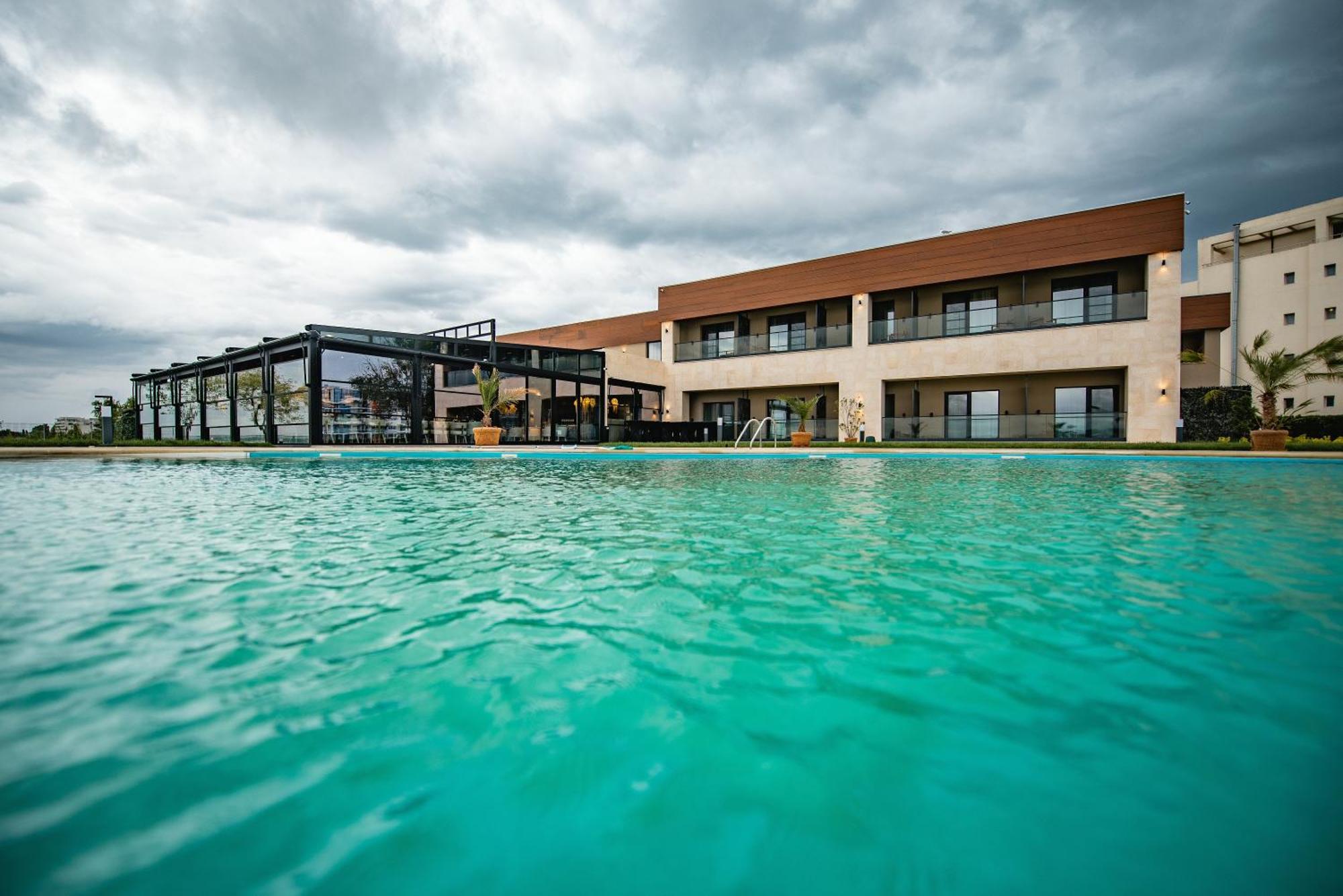 Belinda Hotel Mamaia Adults Only מראה חיצוני תמונה