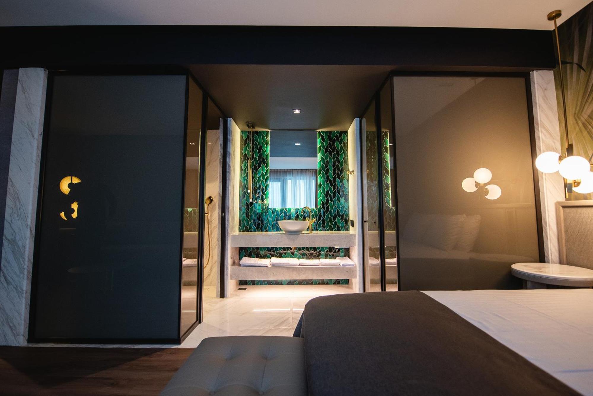 Belinda Hotel Mamaia Adults Only מראה חיצוני תמונה